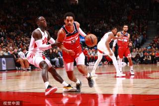 尽管在历史 尽管在历史